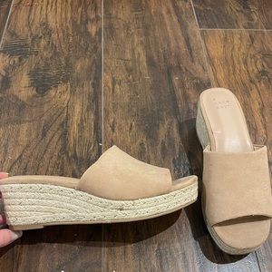 Wedge sandals